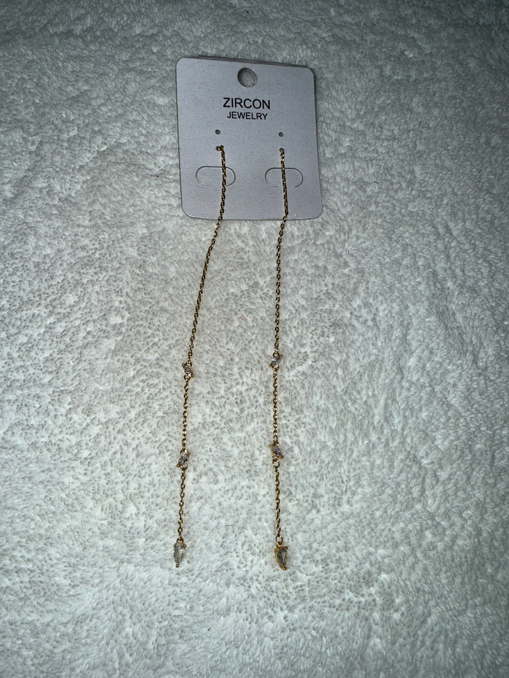 Dangle earrings
