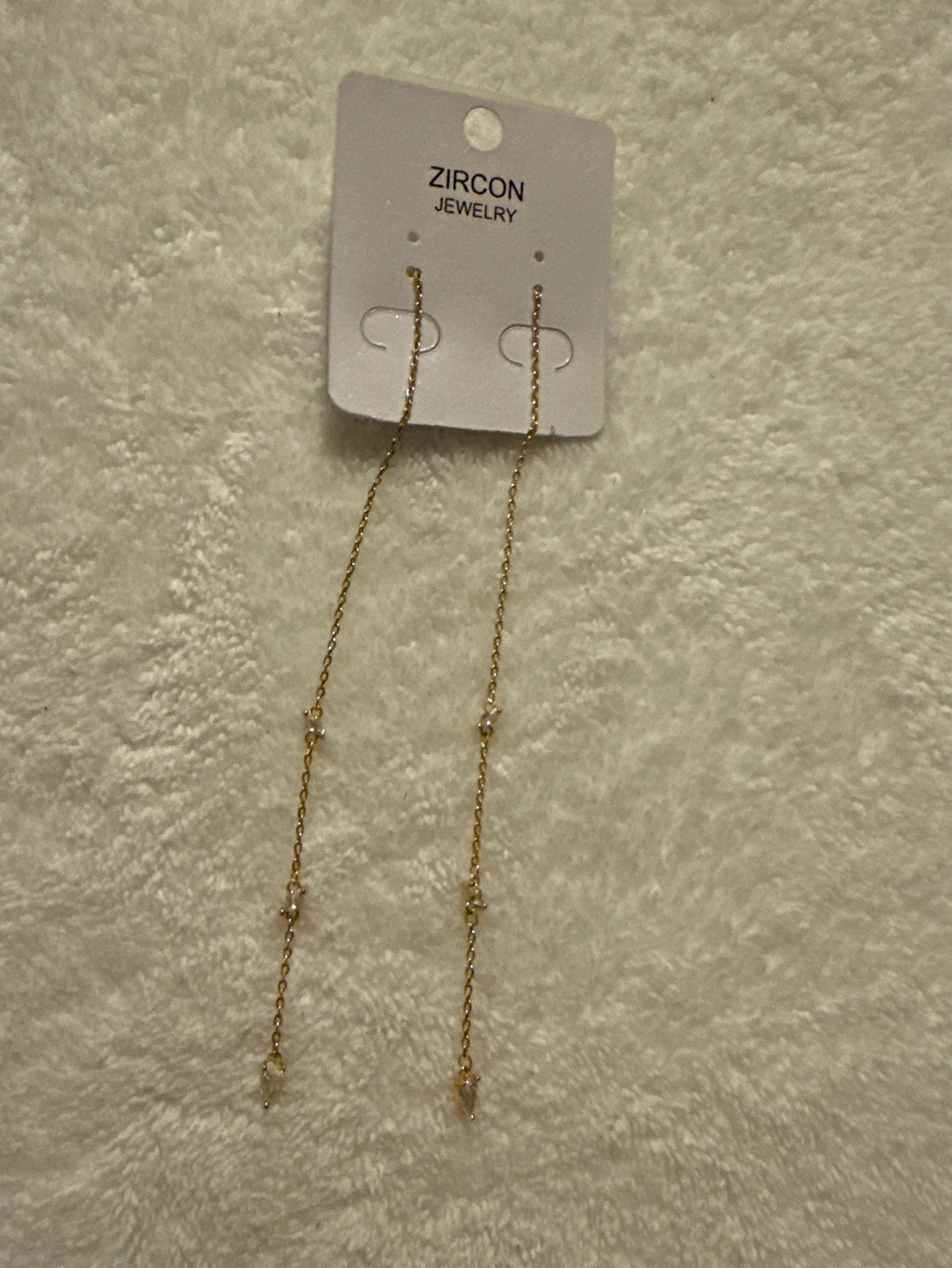 Dangle earrings