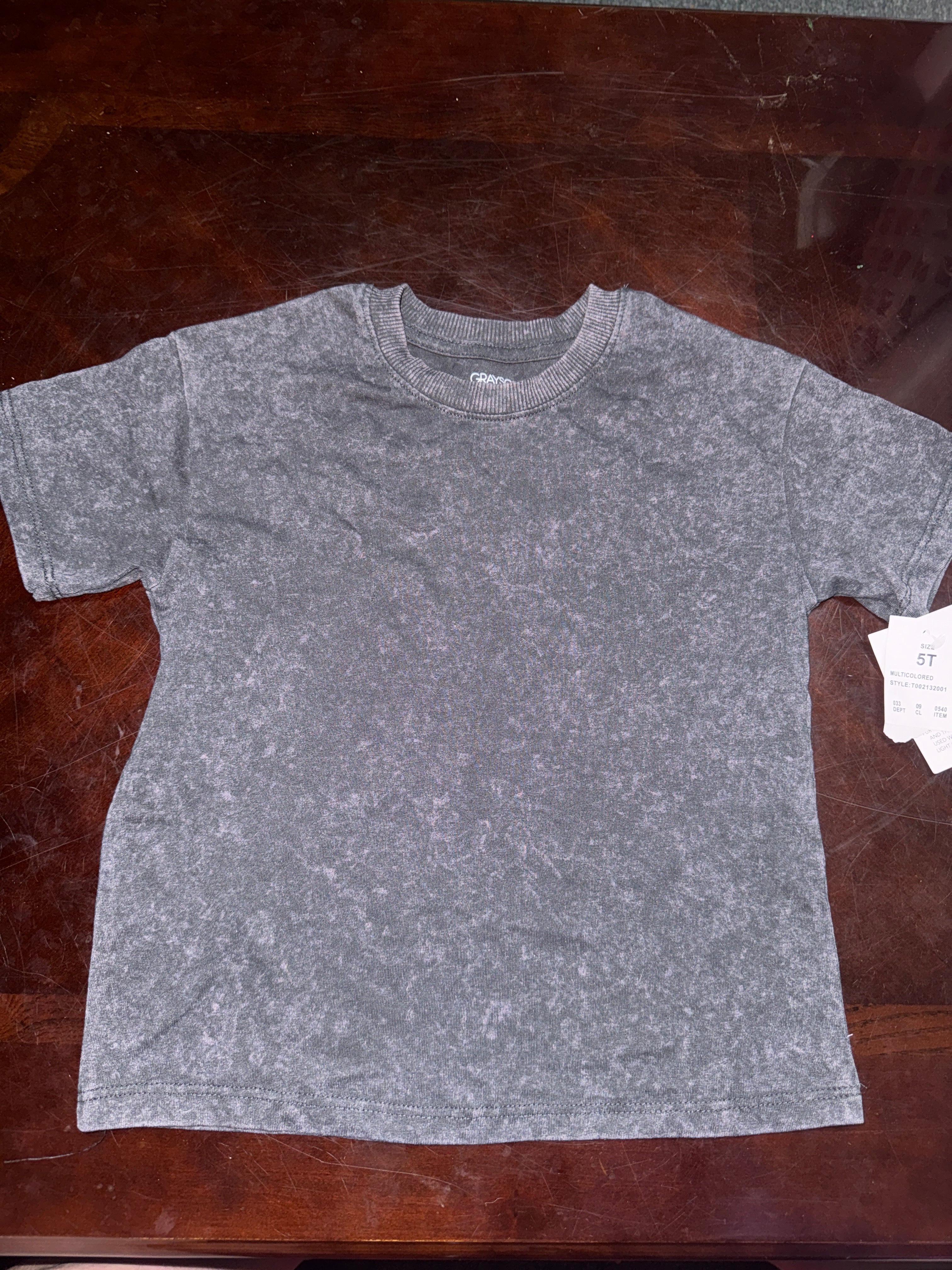 5T shirt