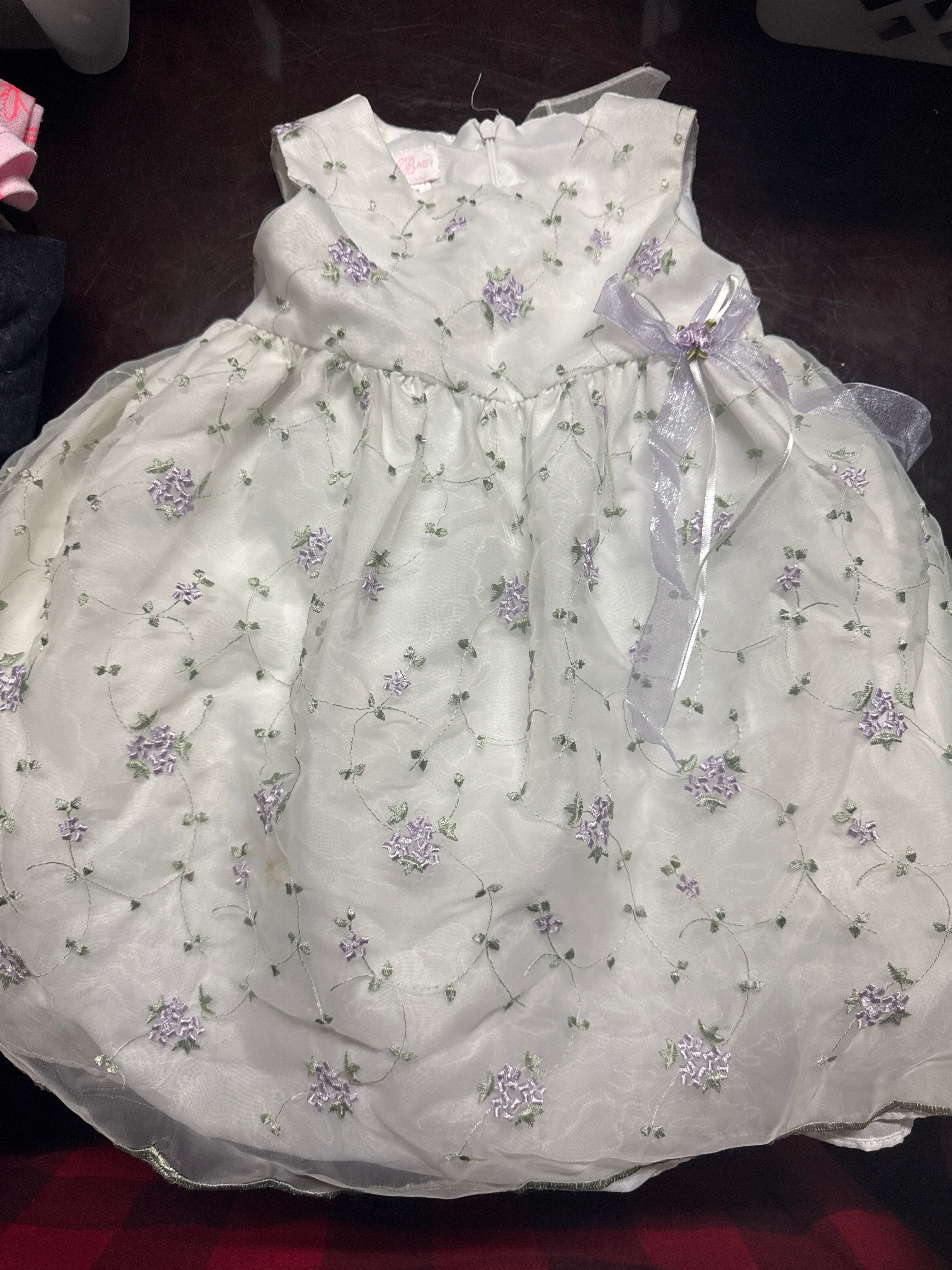 Size 24MO flowery dress!