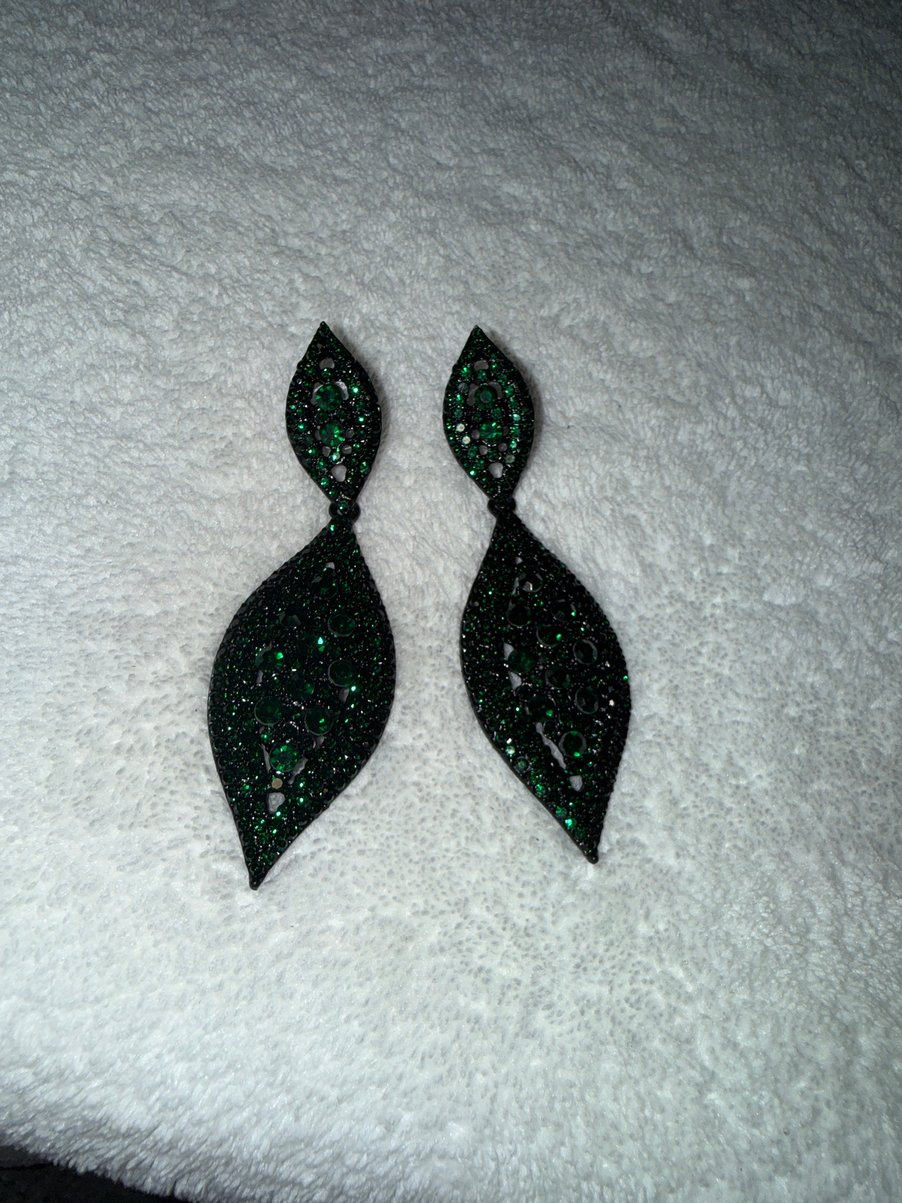 Dark emerald green Earrings
