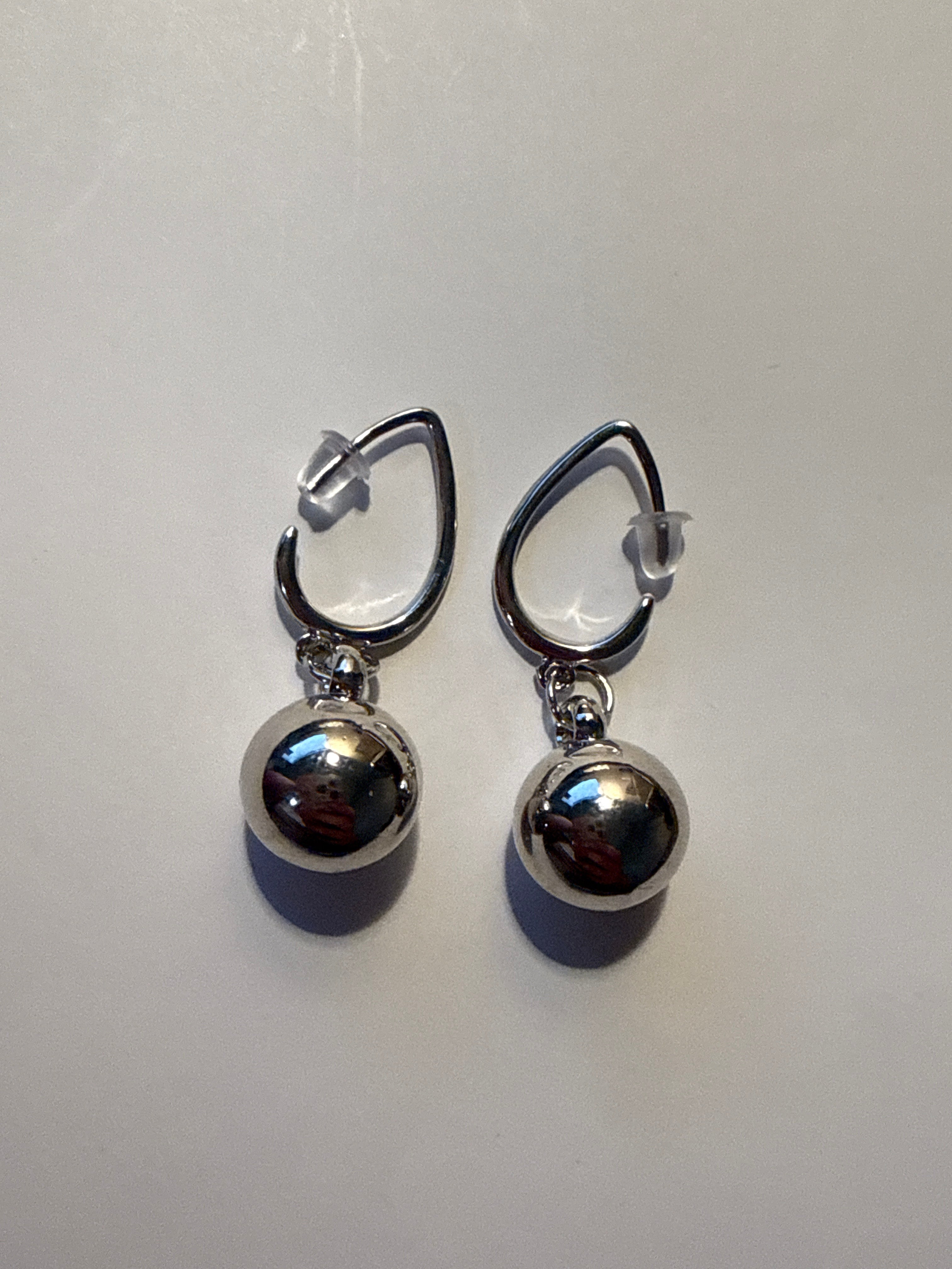 Silver ball dangle earrings ￼