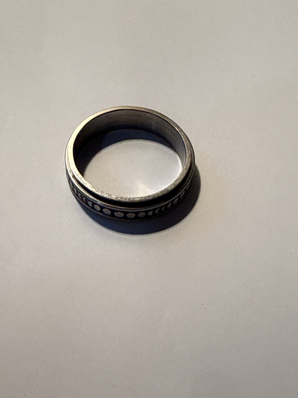 Black and silver fidget ring