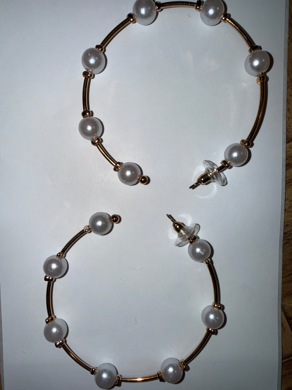 Pearl and gold hoops