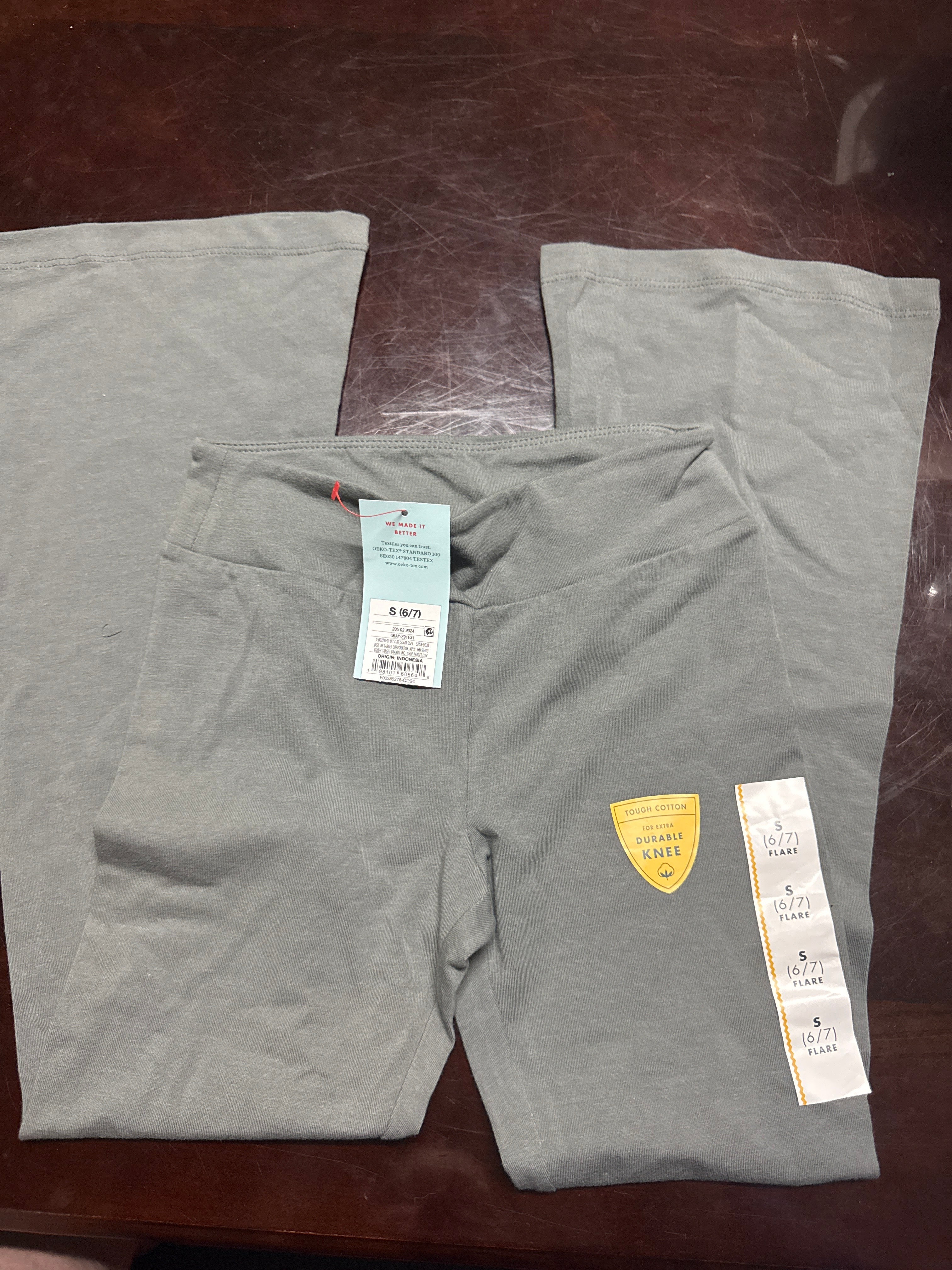 Size S(6/7) flare bottomed pants