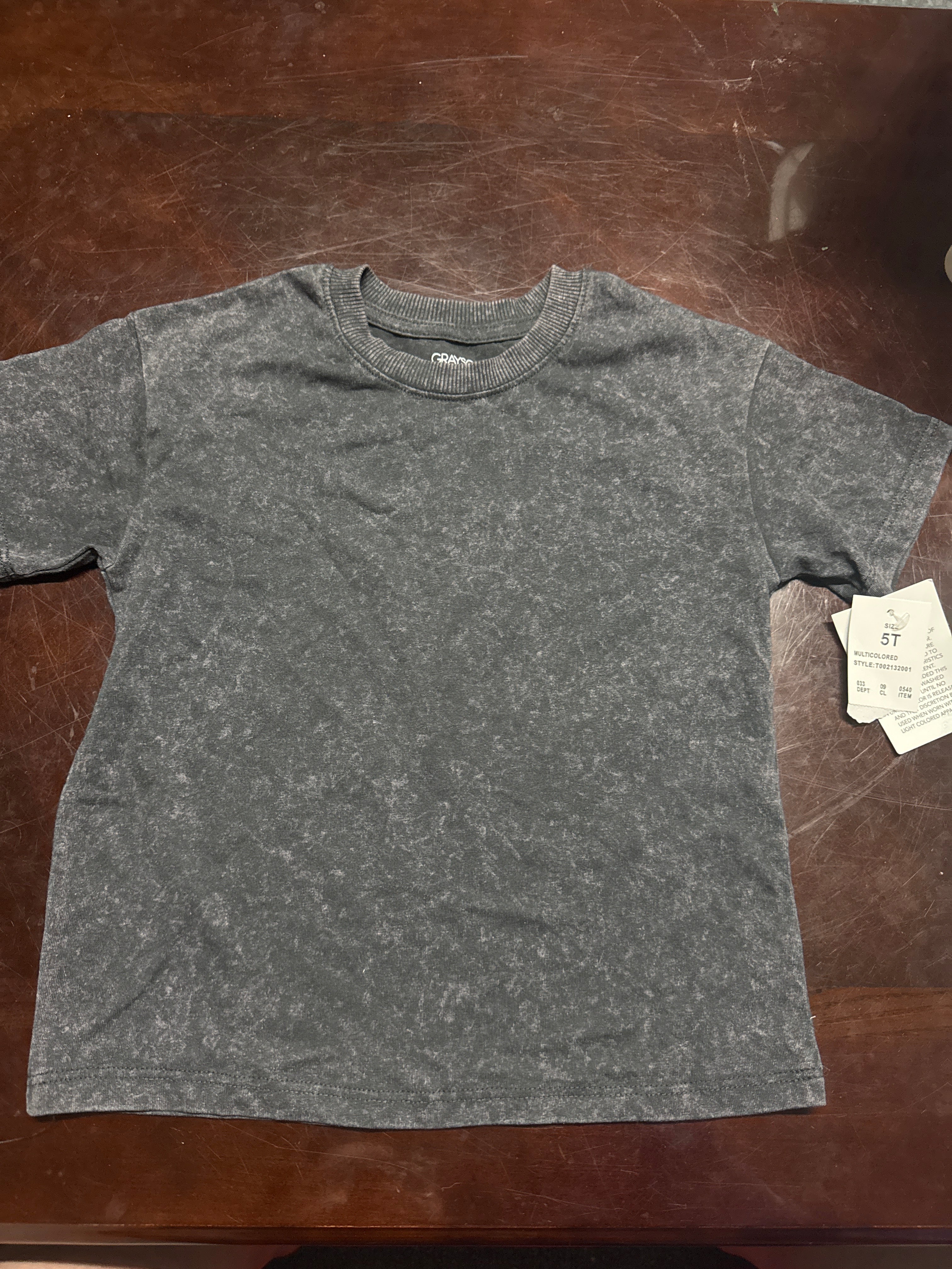 5T shirt