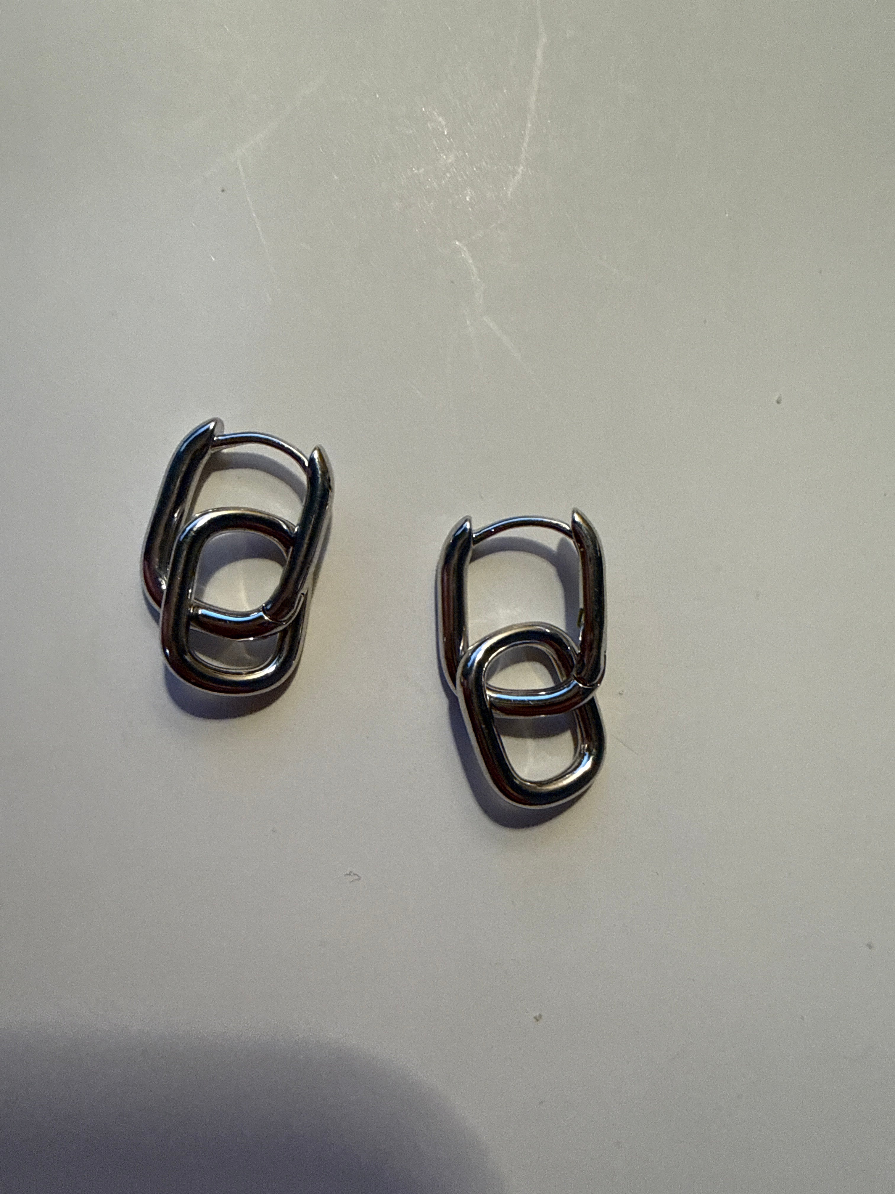 Square earrings